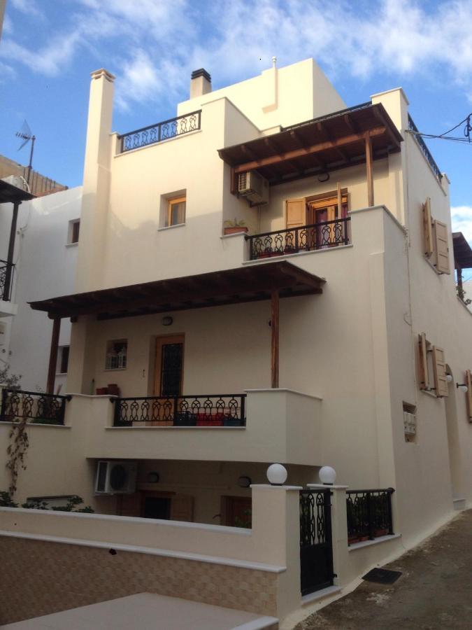 Independent Agapitos Apart , 2Bdrm, Private Patio Naxos City 外观 照片